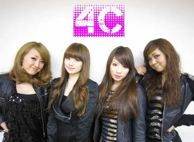 4C（左からSAYU、KyonA、MIZUHO、MAKI）