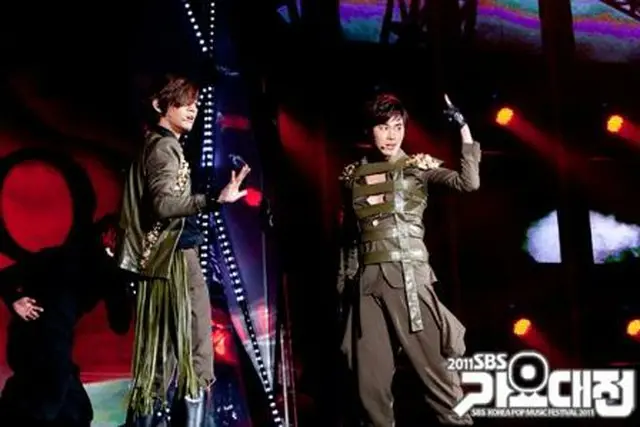 2011　SBS歌謡大祭典（C）SBS