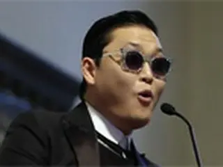 PSY、カナダMV授賞式の共同MCに抜てき