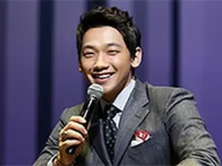 Rain(ピ)、中国ファッション授賞式で「アジアエンタテイナー大賞」受賞