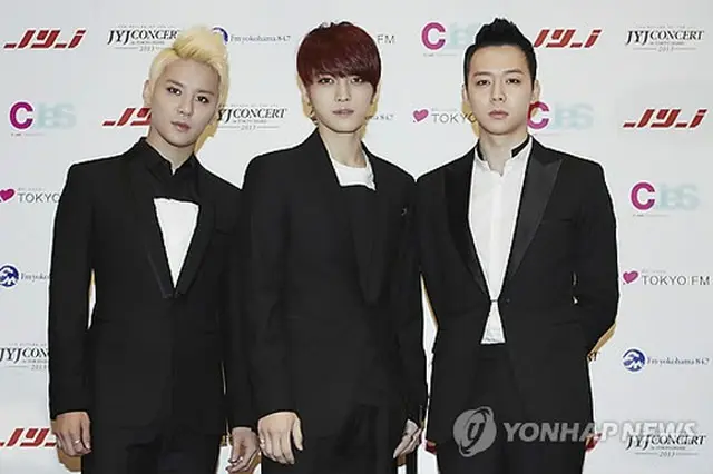 「JYJ」