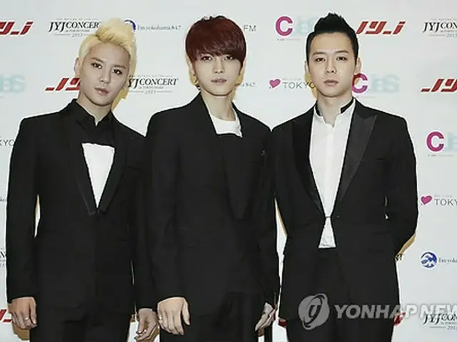 「JYJ」