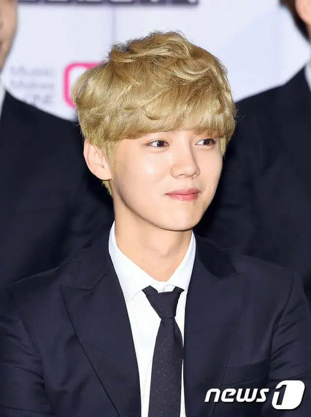 「EXO」の中国人メンバー、LUHAN（ルハン、24）が所属事務所SMエンタテインメント（以下、SM）相手に専属契約効力不存在確認訴訟を提起した。