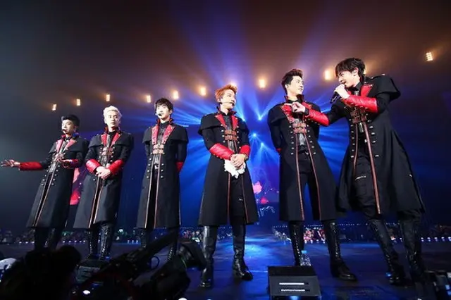 日本でも人気のグループ「2PM」が、ソウル公演に続きタイ・バンコクで開催したワールドツアー「2PM World Tour GO CRAZY」を成功裏に収めた。（提供:OSEN）