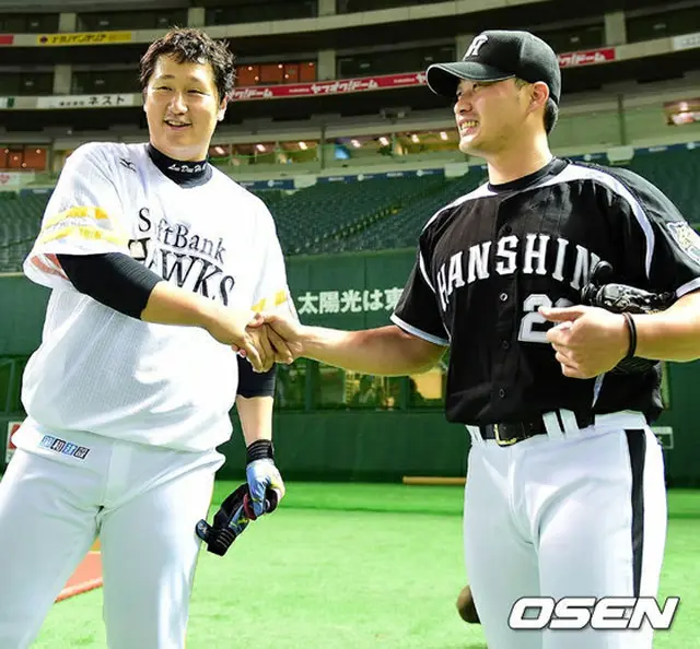 日本のプロ野球で大活躍中の二人の韓国人選手、ソ・李大浩と阪・呉昇桓が、ついに日本シリーズで対決することになり、韓国でも関心が高まっている。（提供:OSEN）