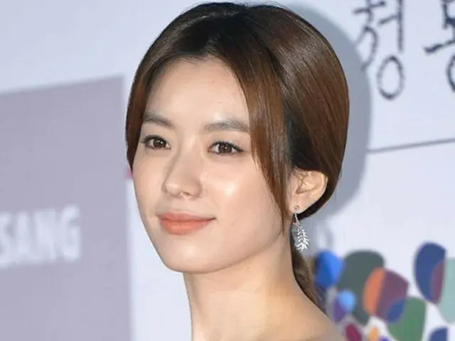 韓国女優ハン・ヒョジュ（27）がスクリーンにカムバックする。15日、韓国映画界によると、ハン・ヒョジュは映画「解語花」に出演することを最近、確定したという。