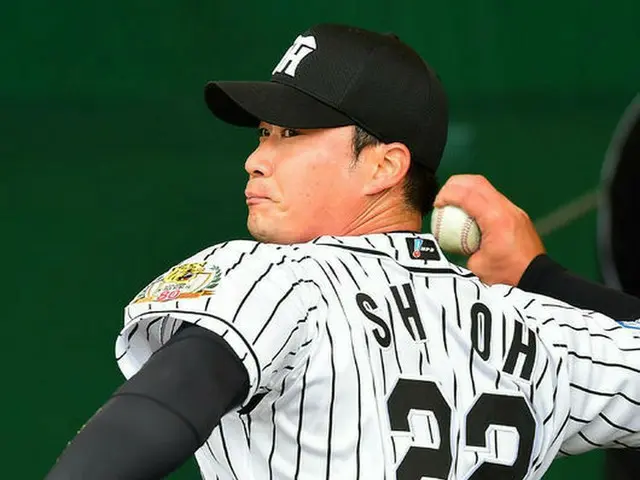 阪神タイガースの守護神・呉昇桓（オ・スンファン、32）が打者を相手に初投球を実施した。（提供:OSEN）