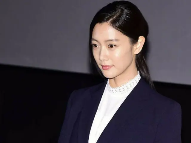 韓国女優クララ（29）と対決姿勢をみせるポラリスエンターテインメント側が、近日中に刑事告訴の結果が出るとの見通しを伝えた。