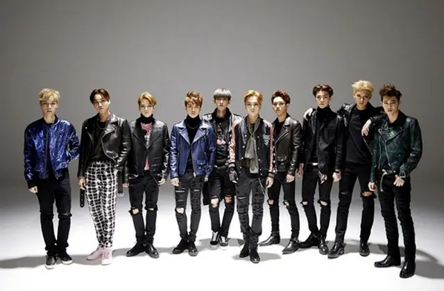 韓国アイドルグループ「EXO」が2ndアルバム「EXODUS」でアジアの様々な週間音楽チャート1位を席巻し、話題だ。（提供:OSEN）