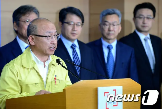 1日、韓国で中東呼吸器症候群（MERS）感染患者が3人増え、計18人となった。