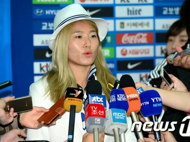 韓国女子サッカー代表チームのキャプテン、チョ・ソヒョン（26、現代製鉄）が、世界最高の選手とされるマルタ・ビエイラ・ダ・シルバ（29、ティーレソーFF）との戦いを前に、覚悟を明かした。