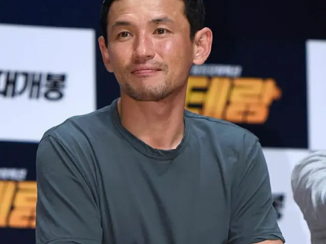 韓国俳優ファン・ジョンミン