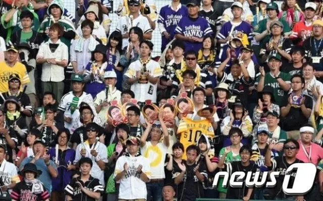 韓国と日本のプロ野球が選手の違法賭博問題に揺れている。