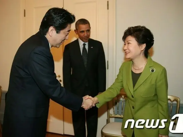 韓国政府が日本側に来る11月2日の日韓首脳会談開催を提案した。