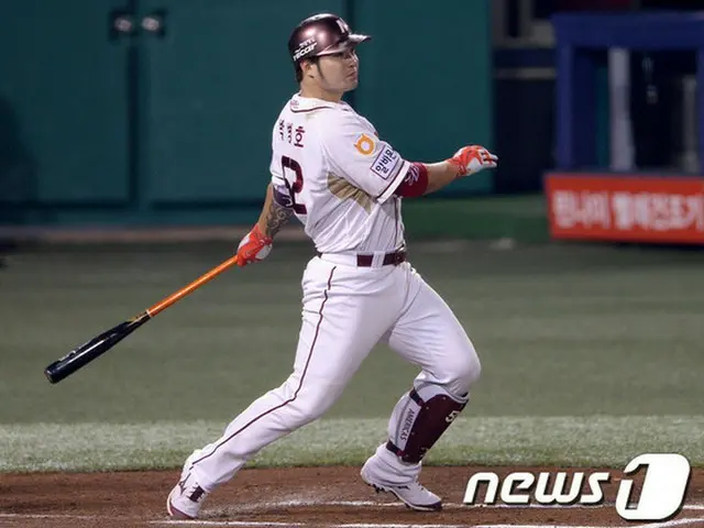 韓国プロ野球ネクセン・ヒーローズの4番パク・ビョンホ（29）のポスティングのニュースに米国現地のメディアの反応も熱い。（提供:news1）