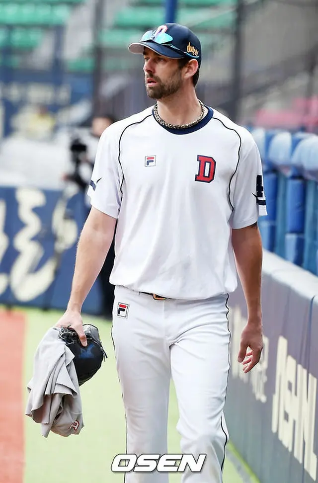 韓国プロ野球・「トゥサン ベアーズ」の韓国シリーズ優勝における主役ダスティン・ニッパート（34）が韓国人女性と再婚することがわかった。