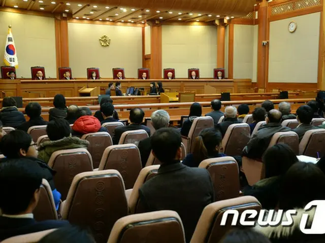 日本統治時代に強制徴用された被害者らの対日本請求権を制限した日韓請求権協定条項に対する違憲訴訟で、韓国憲法裁判所が却下の決定を下した。（提供:news1）