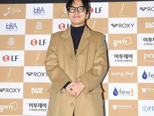 韓国俳優イ・ドンフィ（30）が、9歳年下モデルのチョン・ホヨン（21）との交際を認めた中、理想のタイプに関する発言が関心を集めている。