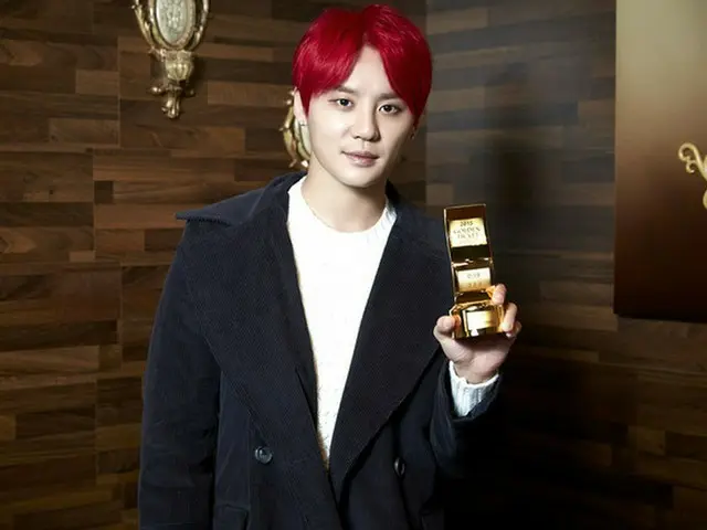 韓国ミュージカル俳優キム・ジュンス（JYJ）が「第11回ゴールデンチケットアワード」で人気賞を受賞した。（提供:news1）