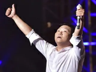 PSY、中国の3大・旧正月特番に出演＝視聴率1位