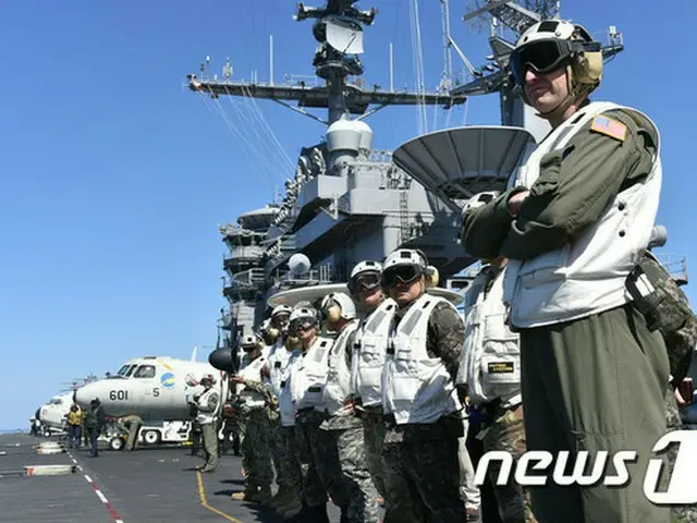 韓米の海軍が原子力空母であるジョン・C・ステニスなど米軍の空母艦講習団が参加した中、朝鮮半島の全海域で北朝鮮の挑発抑制のための海上機動訓練を実施する。