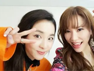 歌手チュ・ダイン、DARA（2NE1）と「シュガーマン」出演の証拠写真“童顔美女たち”