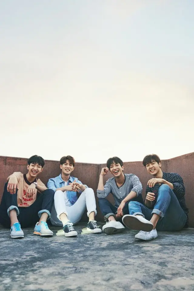 「CNBLUE」左からジョンシン、ジョンヒョン、ヨンファ、ミンヒョク（提供:OSEN）