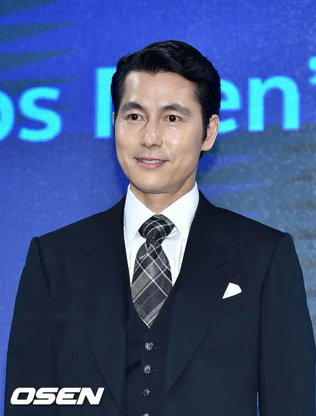 韓国俳優チョン・ウソンがJTBC「非首脳会談」に出演することがわかった。(提供:OSEN）