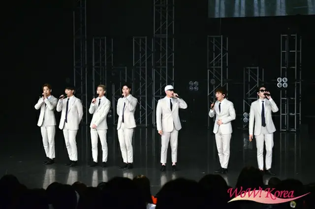 「BTOB」左からミンヒョク、ヒョンシク、イルフン、ソンジェ、プニエル、ウングァン、チャンソプ