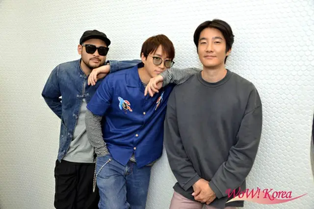 「EPIK HIGH」左よりMITHRA（ミスラ）、TABLO（タブロ）、DJ TUKUTZ（ディージェー トゥーカッツ）