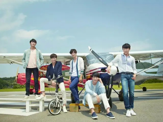 2015年11月に1stシングル「5urprise Flight」で日本デビューを爽やかに飾ったピュア好青年俳優5人組グループ「5urprise（サプライズ）」待望の2ndシングルの収録内容が発表された。（オフィシャル）