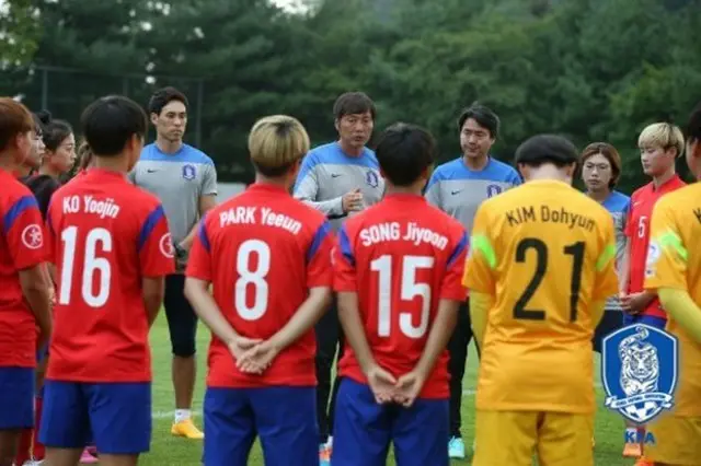 チョン・ソンチョン監督率いる女子サッカーU-20韓国代表がパプアニューギニアとの練習試合で、15点差で完勝した。