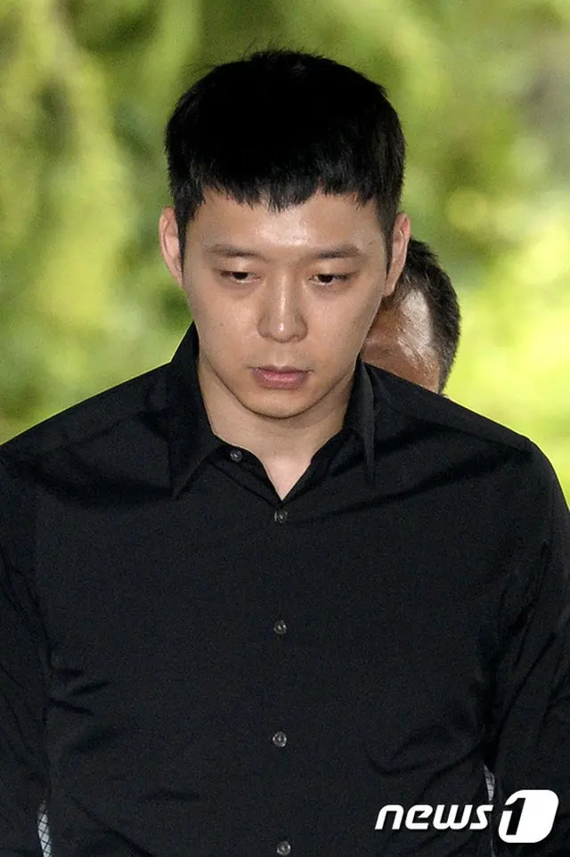 ユチョン（JYJ）の”性的暴行容疑”に警察庁長が異例のコメント「被害者の陳述で、容疑適用が可能」