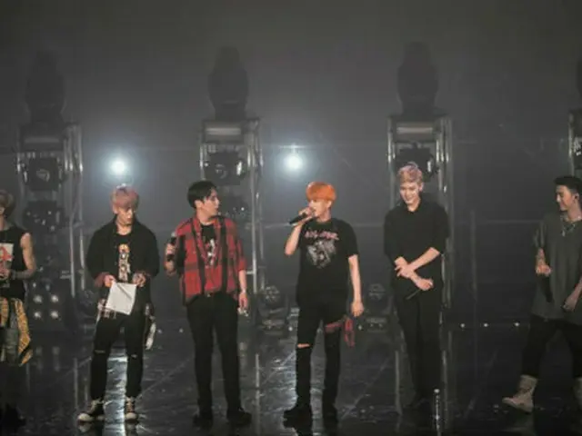 ボーイズグループ「B.A.P」が爽やかなサマーソングの新曲をコンサートで初公開した。(提供:OSEN）