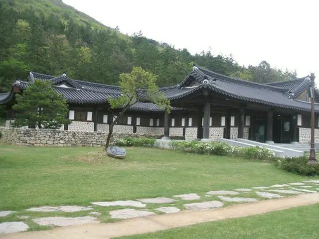 珍島の名所「雲林山房」（写真提供:ロコレ）