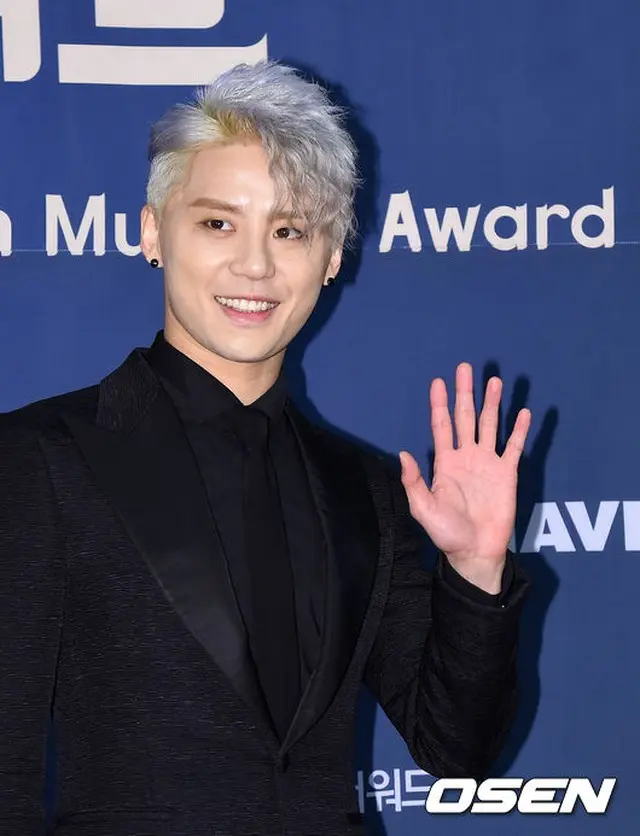 「JYJ」のキム・ジュンス（29）を詐欺容疑で告訴し、その後、誣告容疑で逆告訴された建設業者に罰金1000万ウォン（約91万6000円）が宣告された。無罪宣告の1審判決が覆されたことになる。