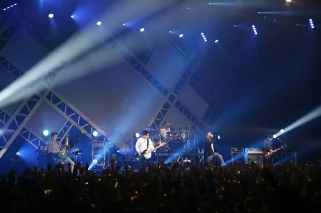 「FTISLAND」、進化し続ける5人のエナジーに3千人が一体になった熱狂の豊洲PIT！WOWOWで12月4日に独占放送！