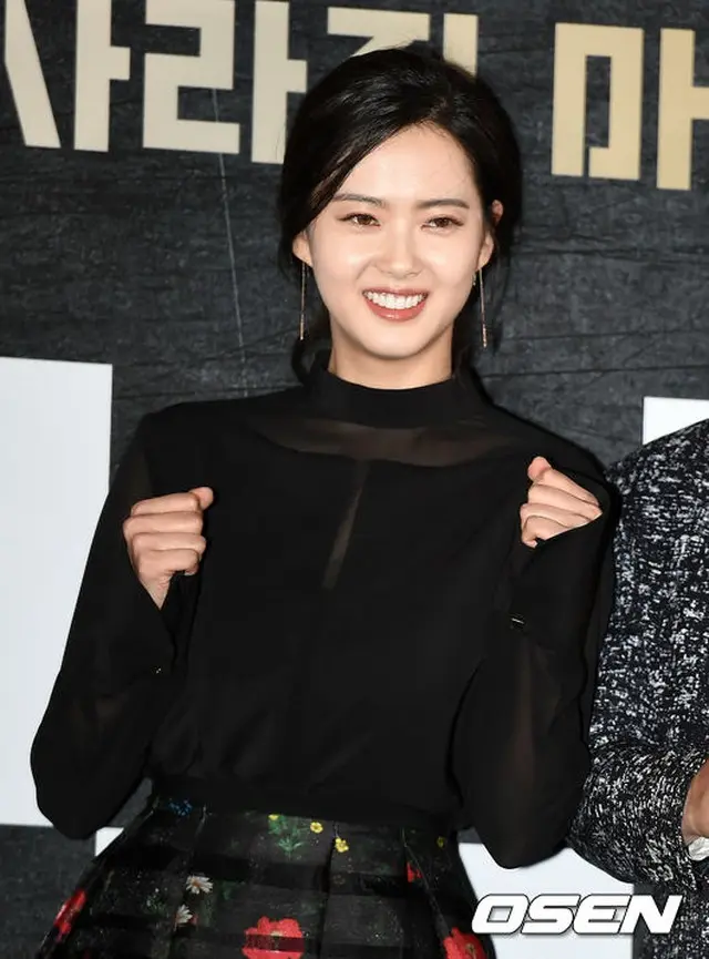 韓国女優コ・アラ（Ara、26）がSMエンタテインメントとの専属契約が満了を迎え、FA市場に乗り出した。