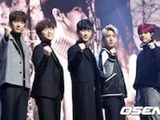 「B1A4」、完全体でトークショーに出撃...“歴代級の笑い”