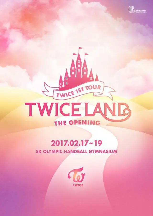 韓国ガールズグループ「TWICE」がデビュー1年4か月で単独コンサートを開催することがわかった。（提供:OSEN）