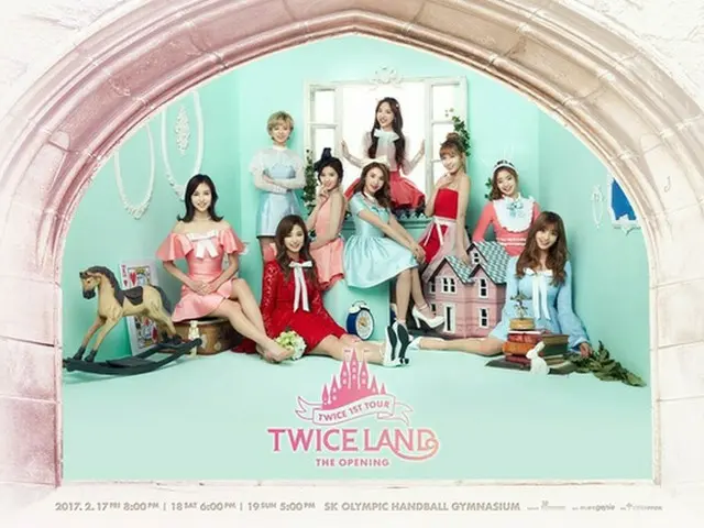 「TWICE」、初の単独コンサートポスター公開！“童話の中の少女たち”（提供:news1）