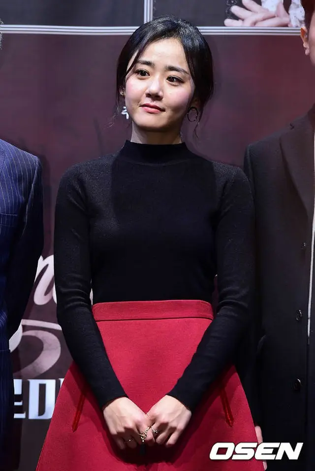 韓国女優ムン・グニョン（29）が緊急手術のため演劇「ロミオとジュリエット」地方公演をキャンセルすることとなった。