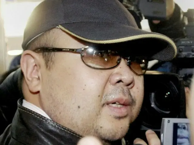 北朝鮮の金正恩（キム・ジョンウン）朝鮮労働党委員長の異母兄で、故金正日（キム・ジョンイル）総書記の長男、正男（ジョンナム）氏がマレーシアで13日午前に殺害されたとTV朝鮮が報じた。（提供:news1）