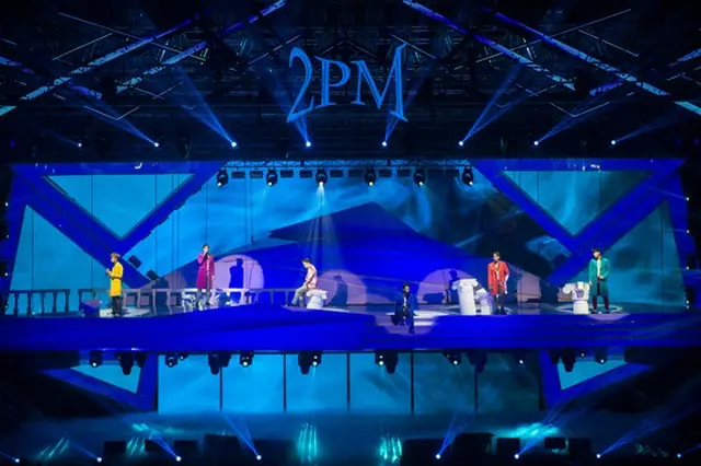 「2PM」、中止となったコンサートを再び開催…負傷のJun.Kも合流（提供:news1）