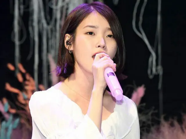 “カムバック”IU、「先行公開曲チャートALLKILL、本当に幸せだった」（提供:OSEN）