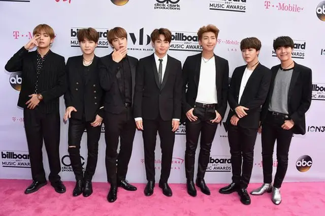 「防弾少年団」、「Billboard Music Awards」レッドカーペットデビュー！（提供:OSEN）