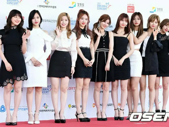 韓国ガールズグループブランド評判の6月ビックデータ分析結果、1位が「TWICE」、2位は「LOVELYZ」、3位が「Red Velvet」となった。（提供:OSEN）