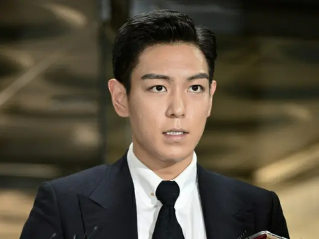 韓国の人気グループ「BIGBANG」T.O.P（29、本名:チェ・スンヒョン）が初公判に出廷し、大麻吸煙容疑について文章に綴り謝罪した。（提供:news1）