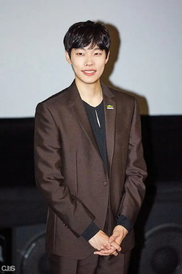 韓国俳優リュ・ジュンヨル（30）が今年の誕生日もファンと一緒に過ごす。（提供:OSEN）