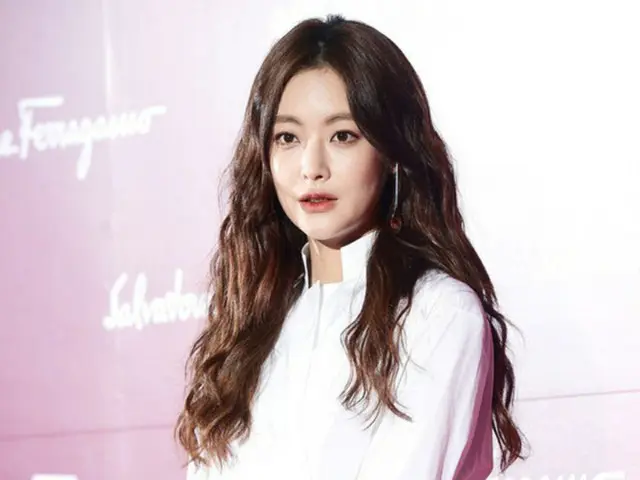 韓国女優オ・ヨンソ（30）が俳優イ・ボムス（47）が代表として率いるCELLTRIONエンターテインメントと専属契約を締結した。（提供:news1）